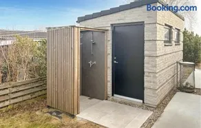 4 Bedroom Lovely Home In Malling - Image 3