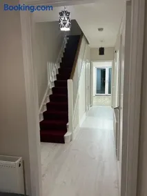 Entire Home in Navan Ireland - Image 4