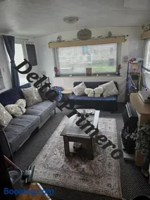 Winkups 2 bed 6 berth Primero - Image 3