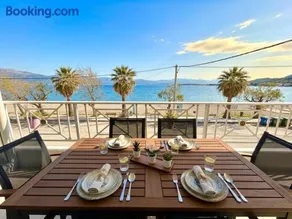 Seaside Apartments 3 - Image 1