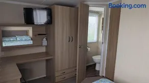 The Speculation Inn - 3 Bedroom Static Caravan - Image 2