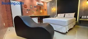 Amaretto Motel - Adults Only - Image 3