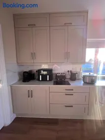 Harbour Hill Cottage - Image 3