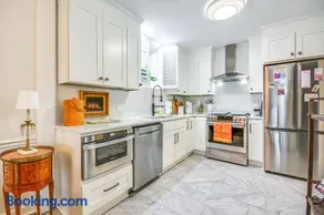 4 Mi to Dtwn: Spacious Suite in Mount Airy - Image 1