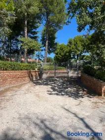 CountryShore - Image 1