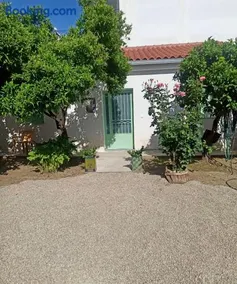 Anastasia, downtown village house - Image 2