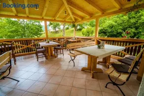 Bed & Breakfast Hisa Resje - Image 1