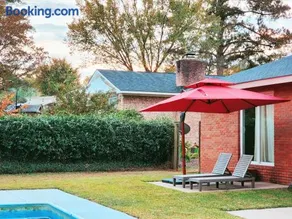 Master Vacation-Private pool Boutique Design House - Image 1