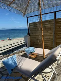 Fronte Mare Suite - Sea Front Luxury Suite With Private Beach Patio - Image 3