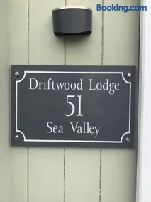 DRIFTWOOD LODGE please note the facilities at the holiday park are seasonal March to November - Image 4
