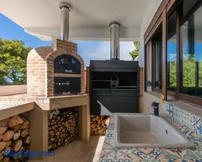 Maison Mialon: country house amidst of nature - Image 2