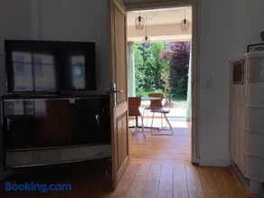 Haus Schönkamp, ganzes Ferienhaus mit Garten & Parkplatz - Image 3