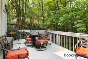 Split Rock Classic Chalet – Game Room & Family Friendly - Image 2