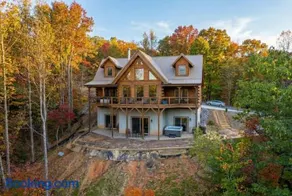 Sunset Mountain Lodge - Catawba Falls Retreat, Views, Hot Tub and Game Room - Image 1