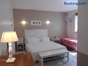 Merveilleuse maison de vacances entièrement équipée avec terrasse, barbecue et jardin | Vue rivière | Adaptée au travail à distance - Image 3