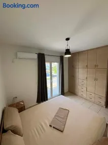 Nafpaktos Coastal Nest - 2BR - Image 2