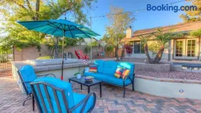 Mesa Lake Front House With Pool and Hot Tub - Image 1