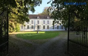 Chateau du Baron de Saint Paul - Image 1