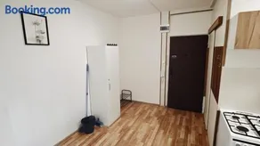 Apartmán pro 4 osoby, Chomutov CH1 - Image 1