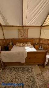 Einvala Luxury Viking Retreat - Image 2