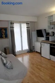 Large 40m2 cabin studio in the heart of Valberg station - Image 2