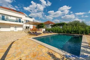 Apartments Luka & Lorena - Image 2
