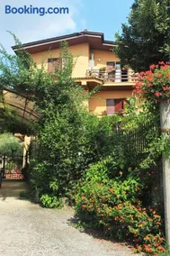 mansarda fiorita - Image 3