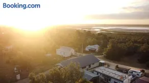 PIECE OF PARADISE, huge 4 bedroom haven - Image 4