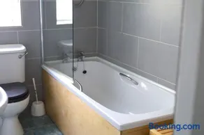 Inchydoney Island apartment - Image 4