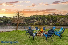 Wimberley Riverhaus - Image 4