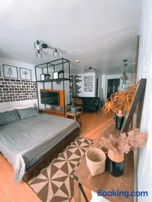 Cozy 50mbpsWiFi 1BR CondoUnit Marilao Bulacan - Image 2