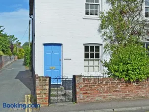 Owl Cottage - Image 3