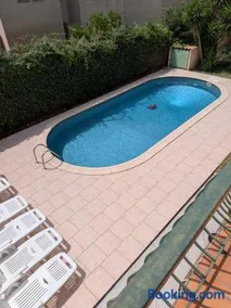 Maison de vacances avec grande piscine près de la mer - Image 1