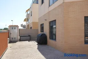 Beautiful house at Daimus Beach - Image 3