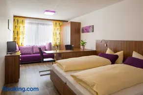Hotel Krone - Image 5