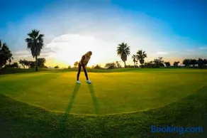 Roda Golf. Poolside apartment - Image 3