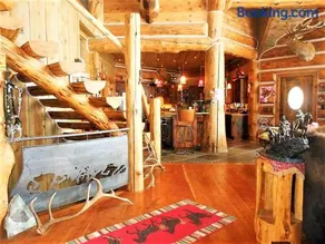 McDonald's Ranch Lodge - Image 2