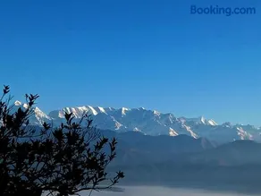 Radha Gopal Royal, Kausani - Image 4
