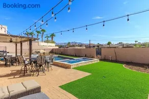 Sunset Oasis 7 Bedroom Family - Image 4