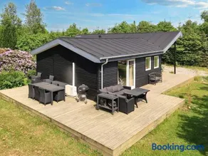 8 person holiday home in Storvorde - Image 2