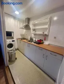 TravelStay Bernabeu - Image 1