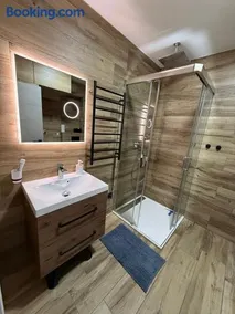 Luxusní chata u Drahotínského rybníka - Image 2