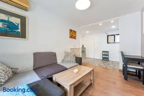 Sun Beach Apartment - Image 3