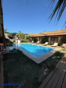 Pet Friendly Pool Suites - Image 4