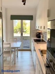 Toppmodern familjelägenhet nära Kalmar slott och långviksbadet - Image 1