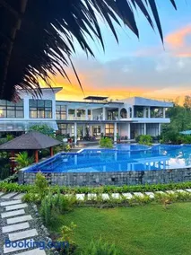 Vistapaloma beach resort - Image 1