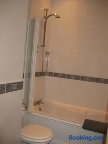 Howth village apartment - Image 1