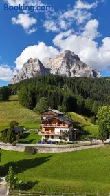 Chalet M - Image 2