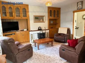 Ballyforan Cottage 5BR Galway Roscommon - Image 2