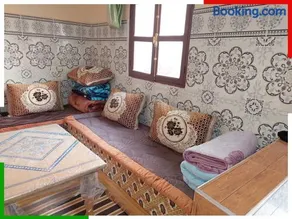 Central apartment for families near the waterfall - Image 3